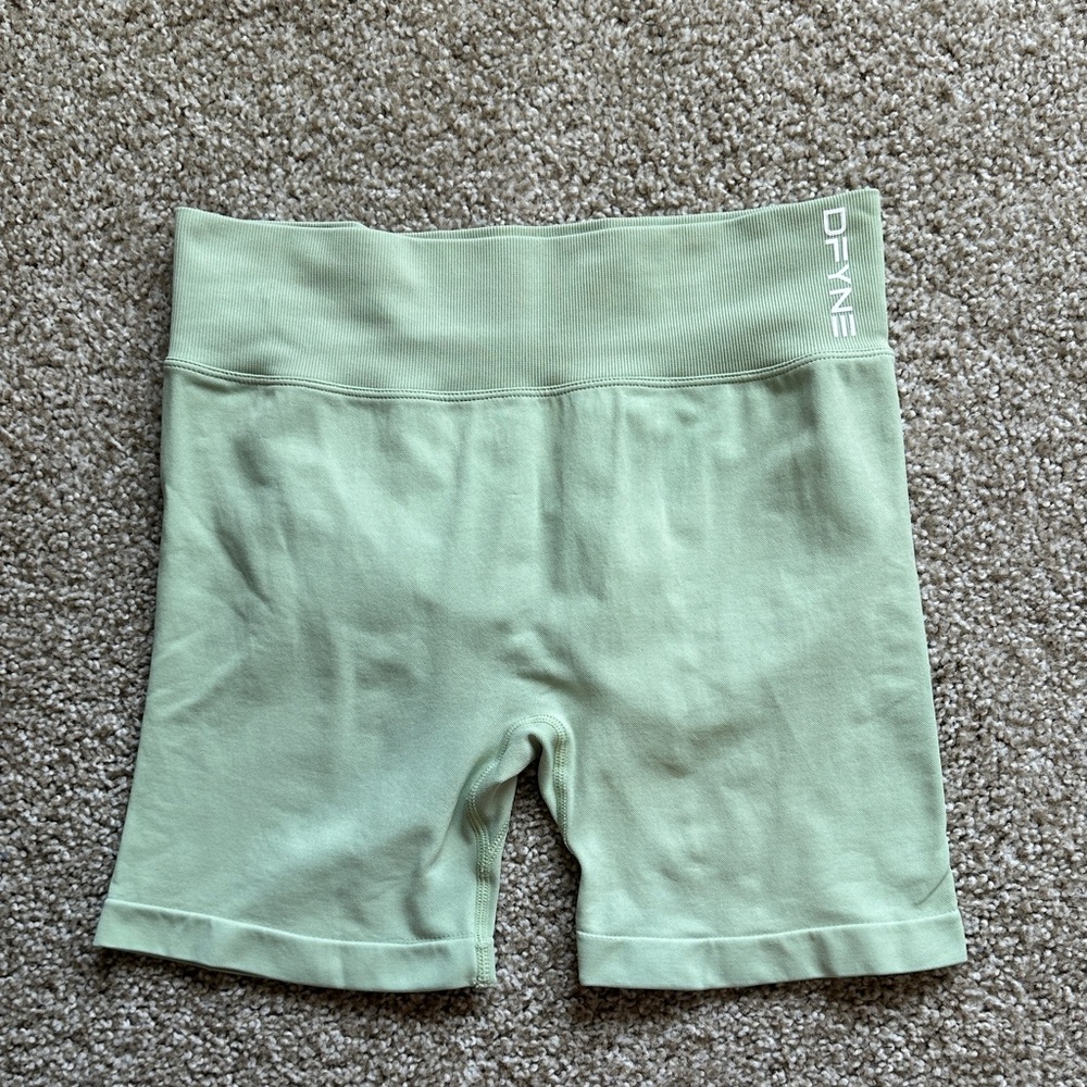 DFYNE Women's Green Bike Shorts